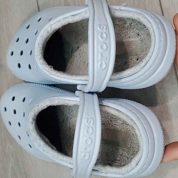 Crocs Women Clogs Classic Fuzz  Insulated lined Mules Outdoor shoes sz 7 - Picture 6 of 13